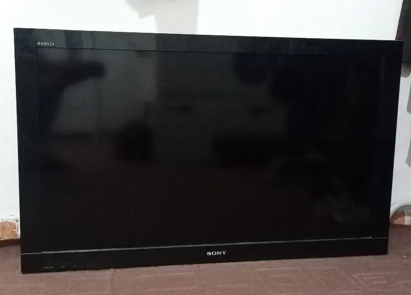 تلویزیون LED 43 اینچ نیازمند تعمیر|تلویزیون و پروژکتور|نیشابور, پاستور|دیوار