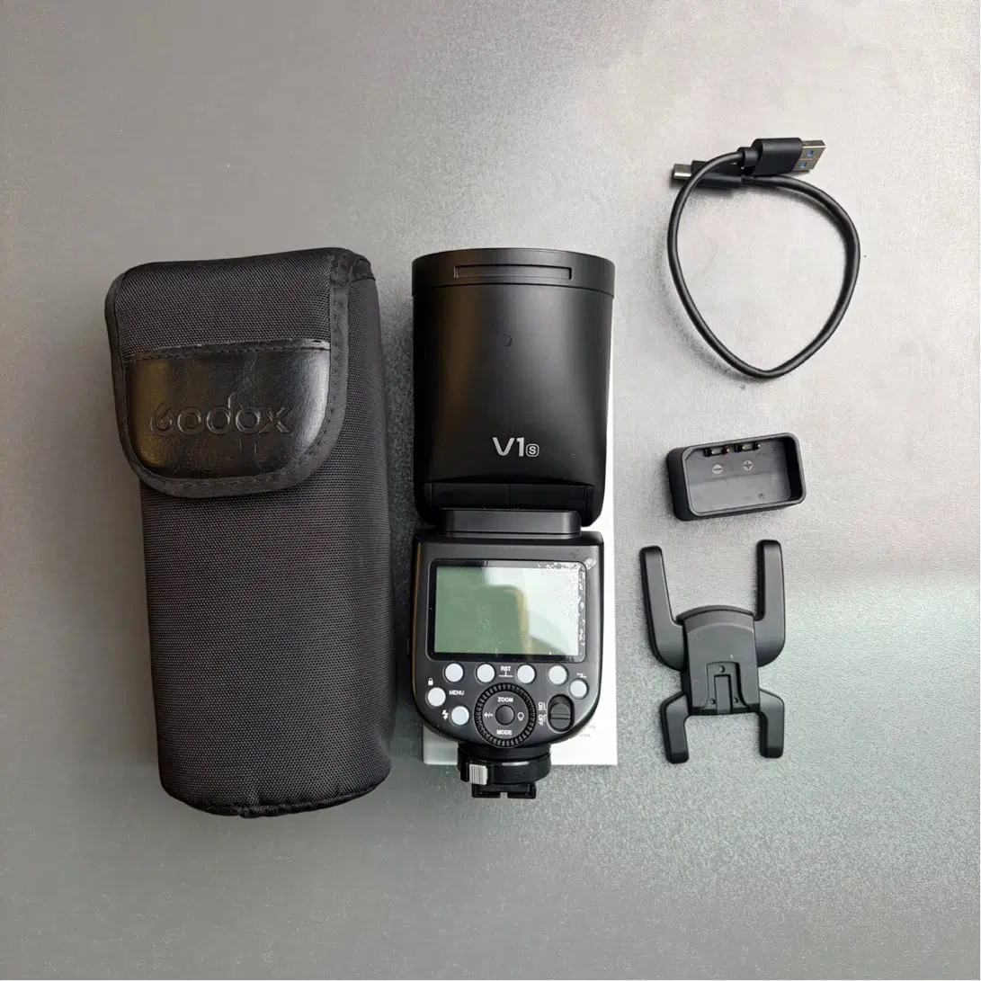 Godox V1 Flash for sony|دوربین عکاسی و فیلم‌برداری|تهران, فردوسی|دیوار
