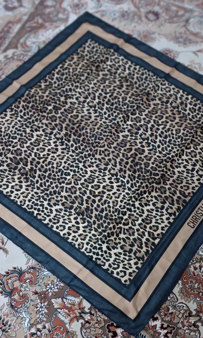 روسری مجلسی|لباس|سبزوار, علمدار|دیوار