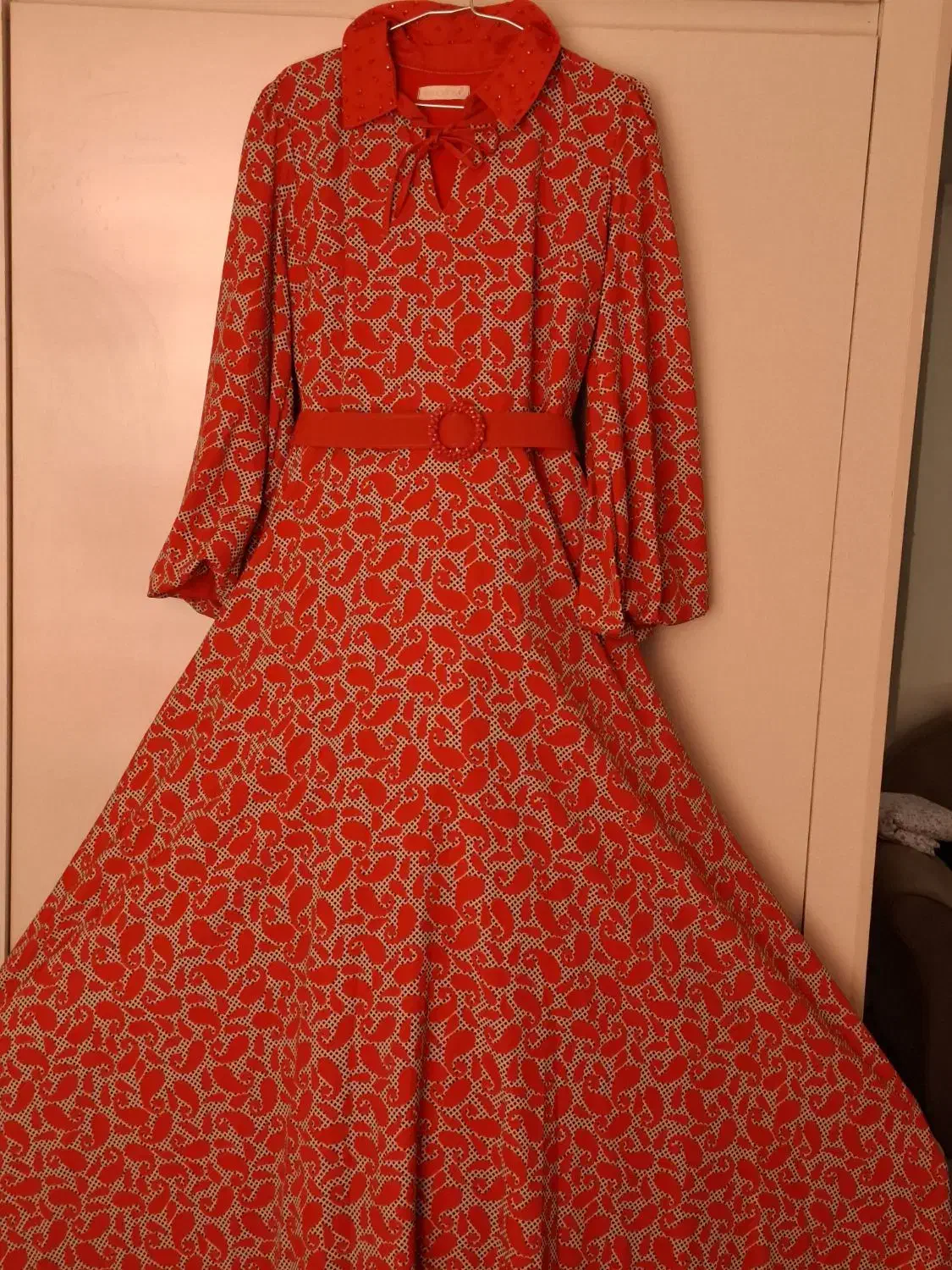 مانتو ترک|لباس|تربت‌حیدریه, مظفریه|دیوار