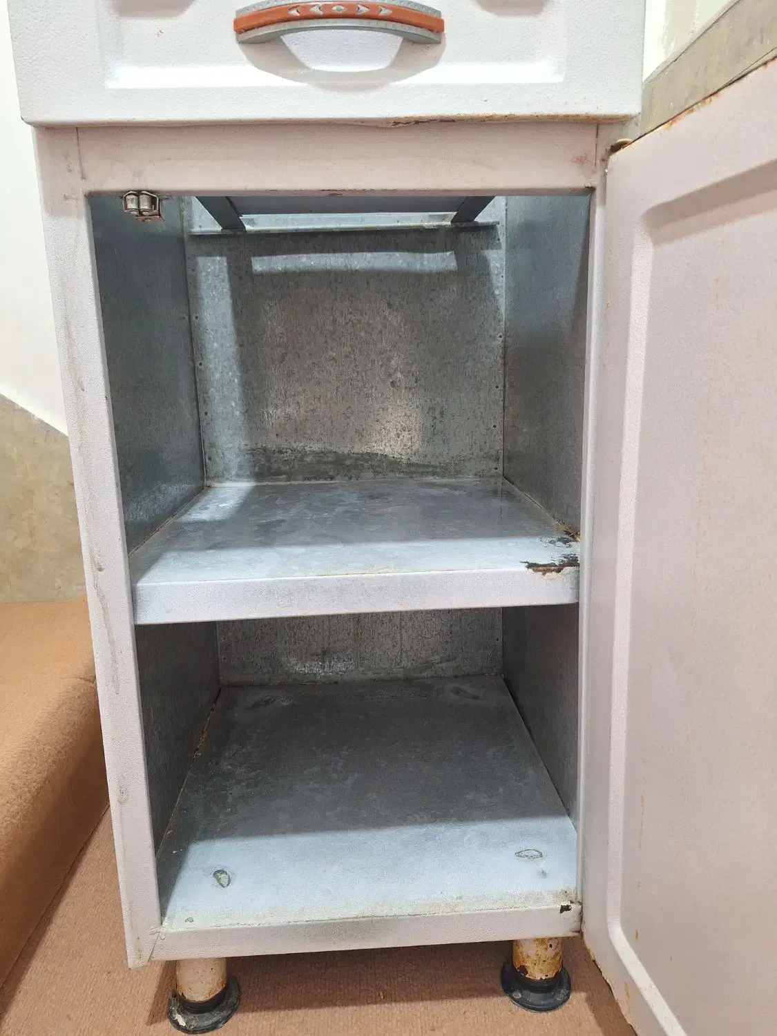 کابینت فلزی|آب‌چکان و نظم‌دهنده ظروف|قرچک, میرزائی شمالی|دیوار