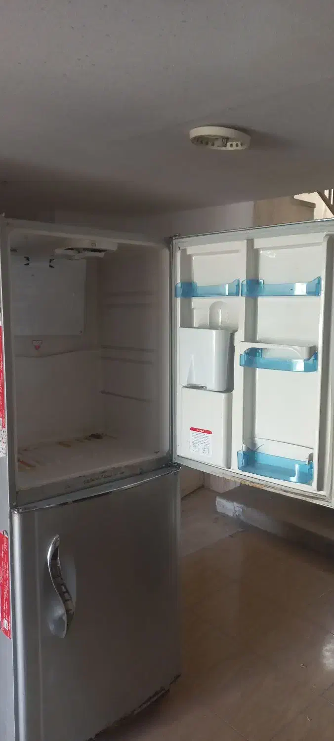 یخچال سالم 5.5میلیون|یخچال و فریزر|صدرا-فارس, فاز ۱|دیوار