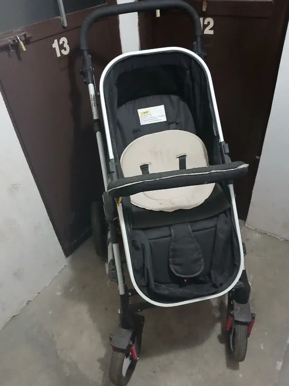 کالکسه|کالسکه و لوازم جانبی|رشت, ساغری سازان|دیوار