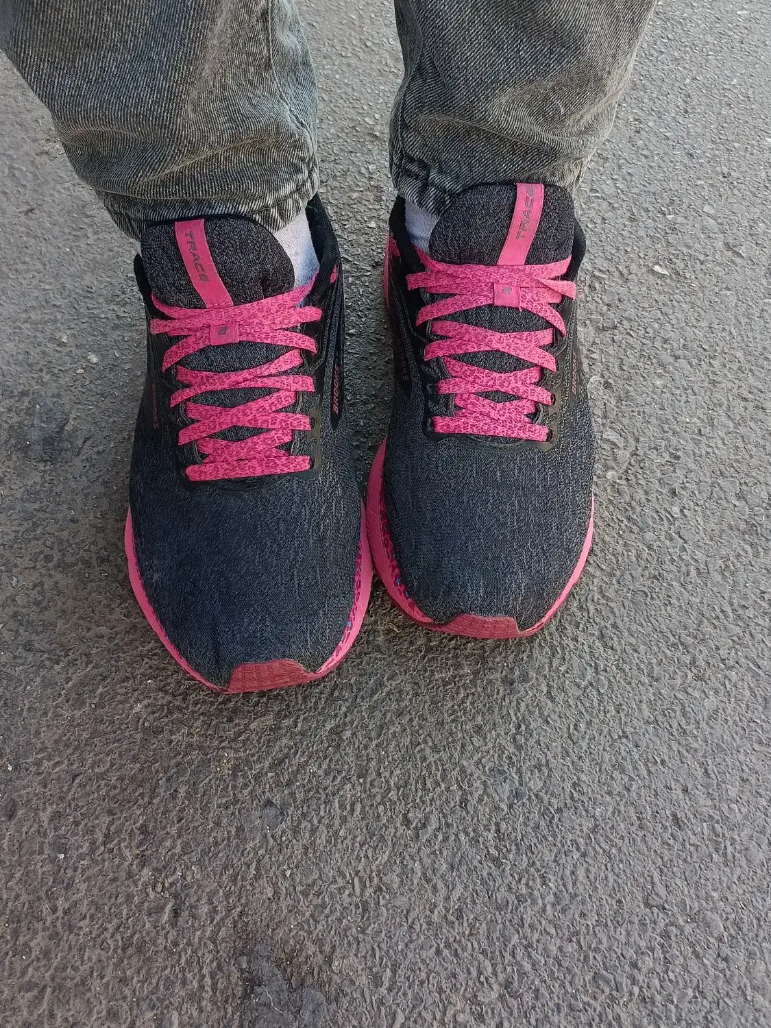 کتونی بروکس اصل|کیف، کفش، کمربند|اقبالیه, |دیوار