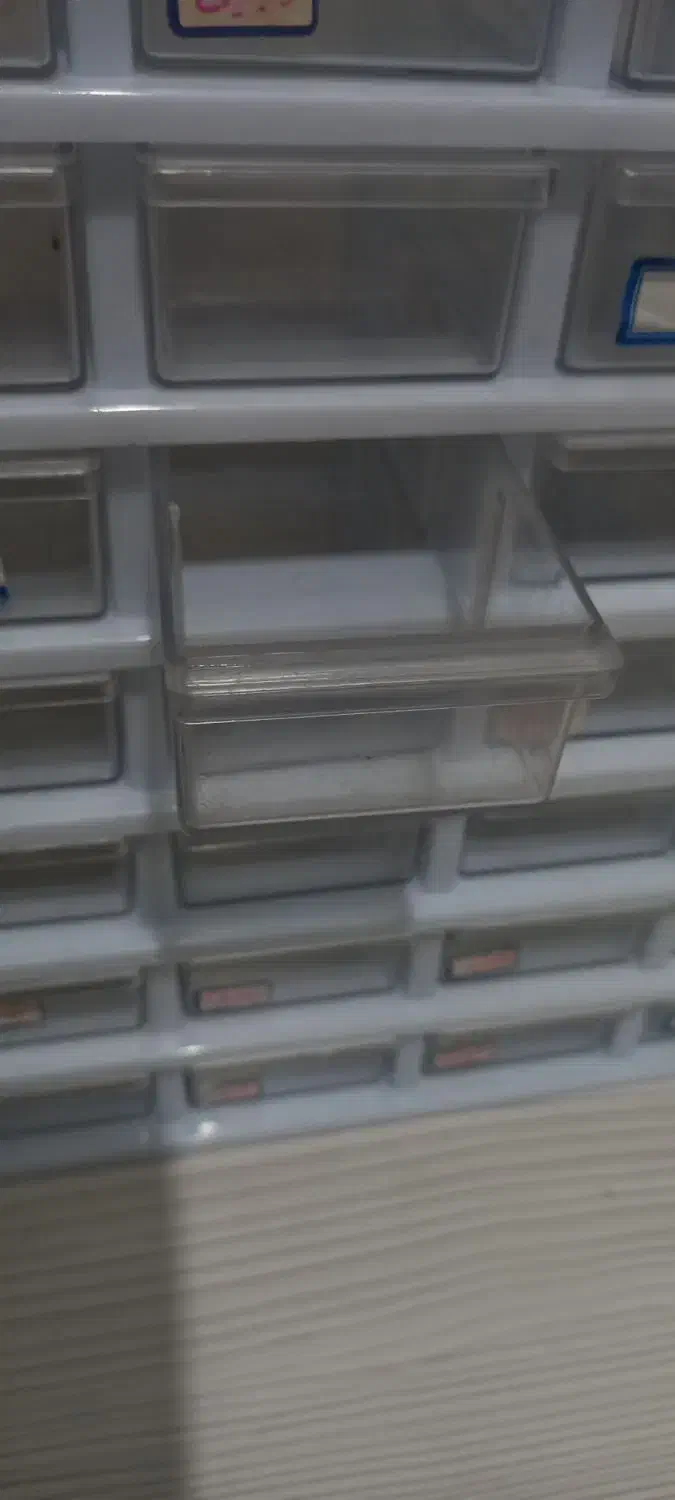 فایل ۳۵ کشویی|آب‌چکان و نظم‌دهنده ظروف|بندر انزلی, پاسداران|دیوار