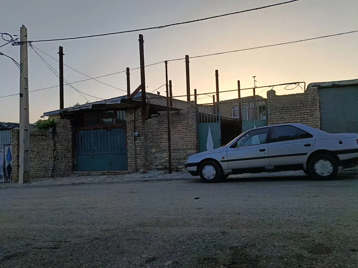 پژو405فروشی|خودرو سواری و وانت|قم, قلعه کامکار|دیوار