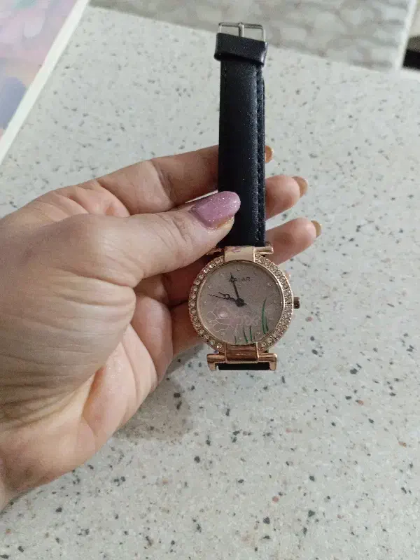 ساعت مچی|ساعت|مهاباد (آذربایجان غربی), |دیوار