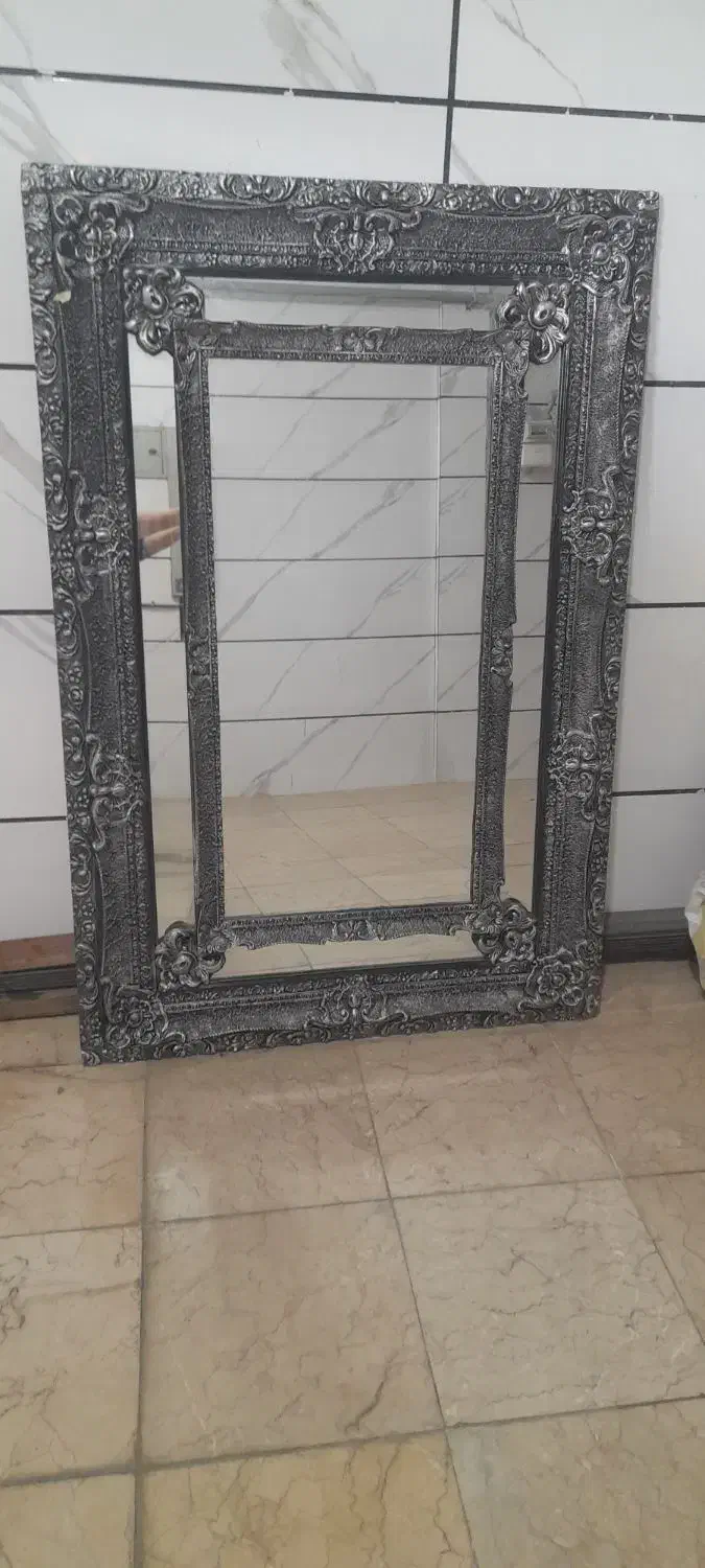 آینه|آینه|آفتاب, |دیوار