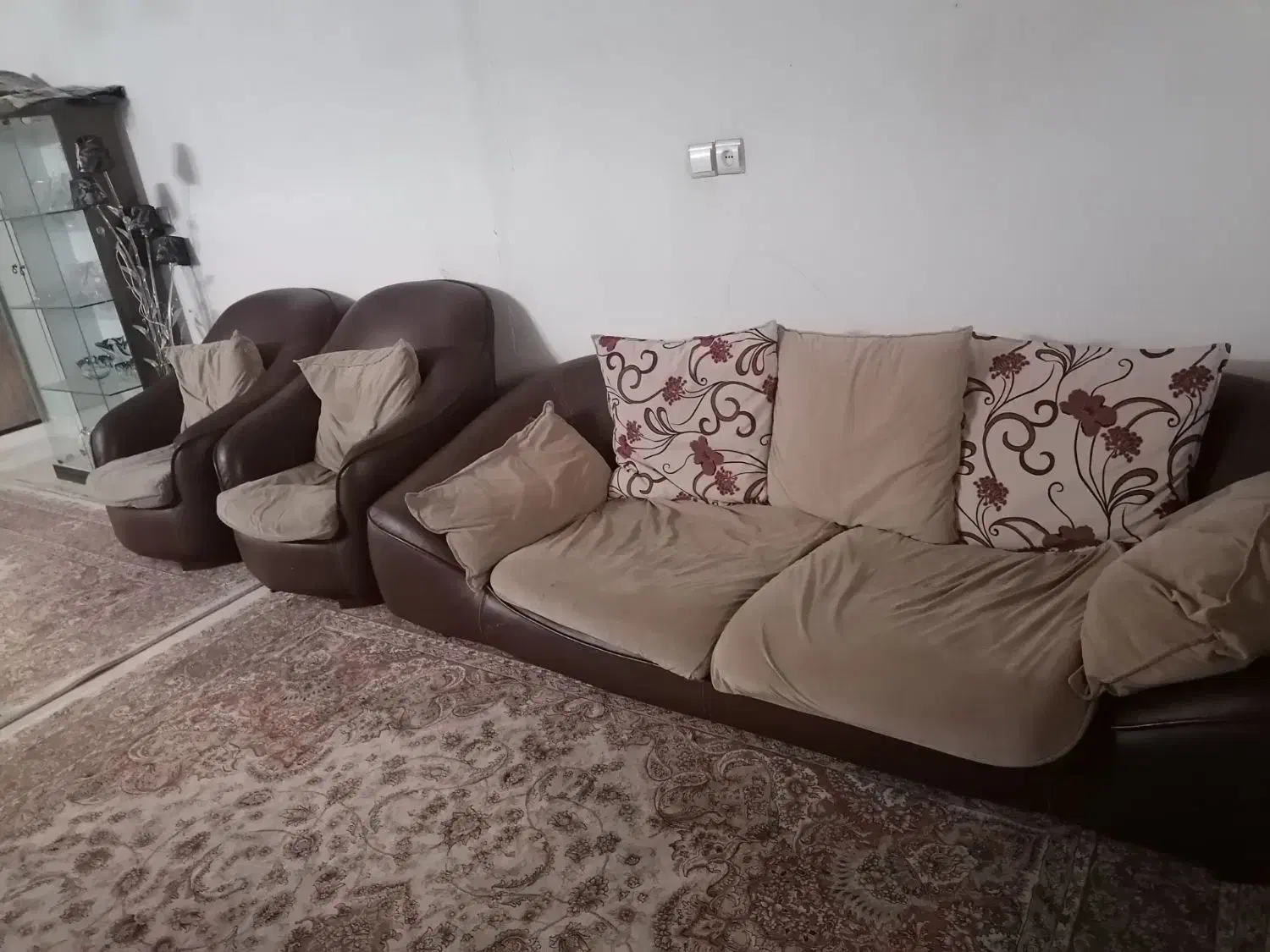 مبل ۷نفره راحتی|مبلمان خانگی و میز عسلی|مشهد, هنرور|دیوار