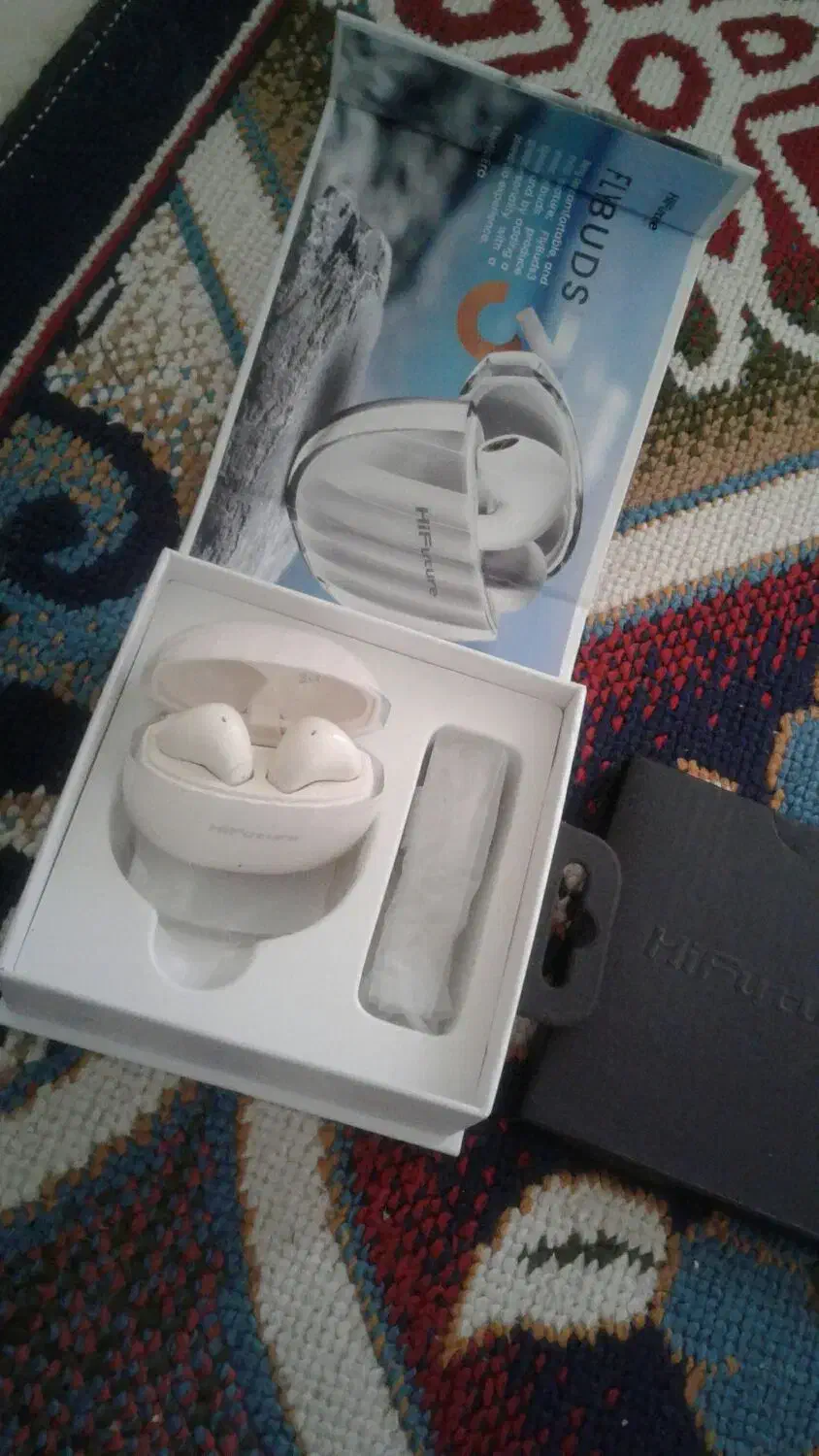 ایرپاد|لوازم جانبی موبایل و تبلت|پرند, فاز ۵|دیوار