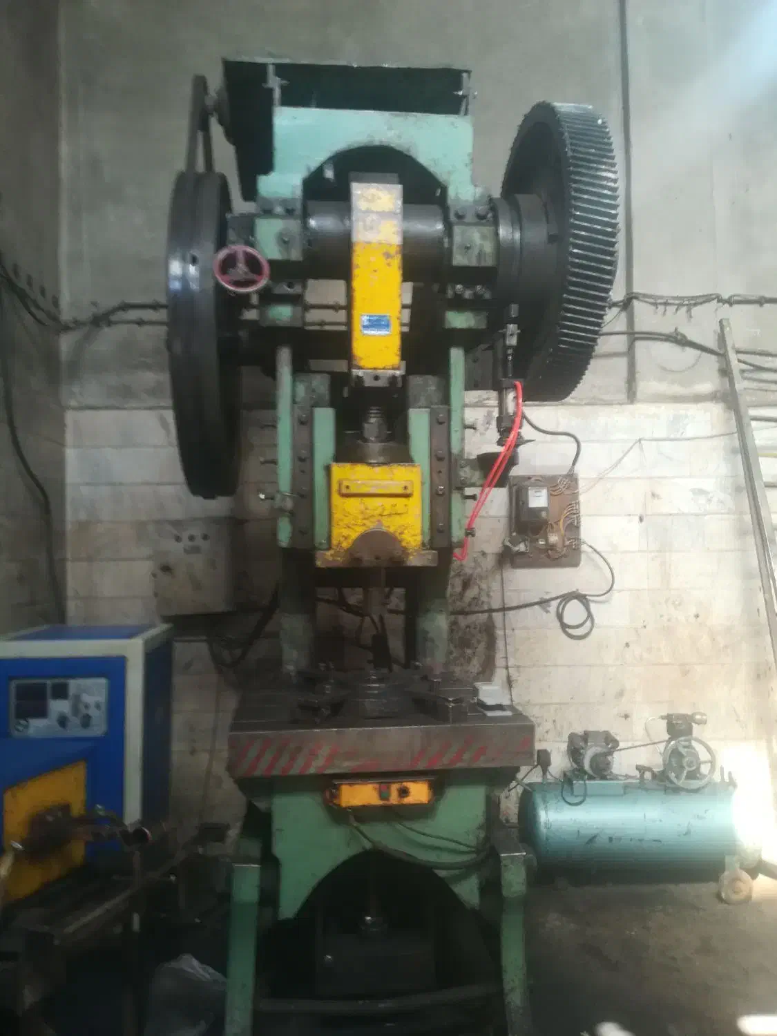 پرس 120تن|ماشین‌آلات صنعتی|چهاردانگه (تهران), |دیوار