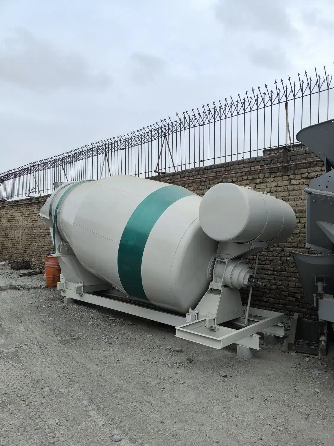 دیگ میکسر تراک میکسر|ماشین‌آلات صنعتی|مشهد, توس (بلوار توس)|دیوار