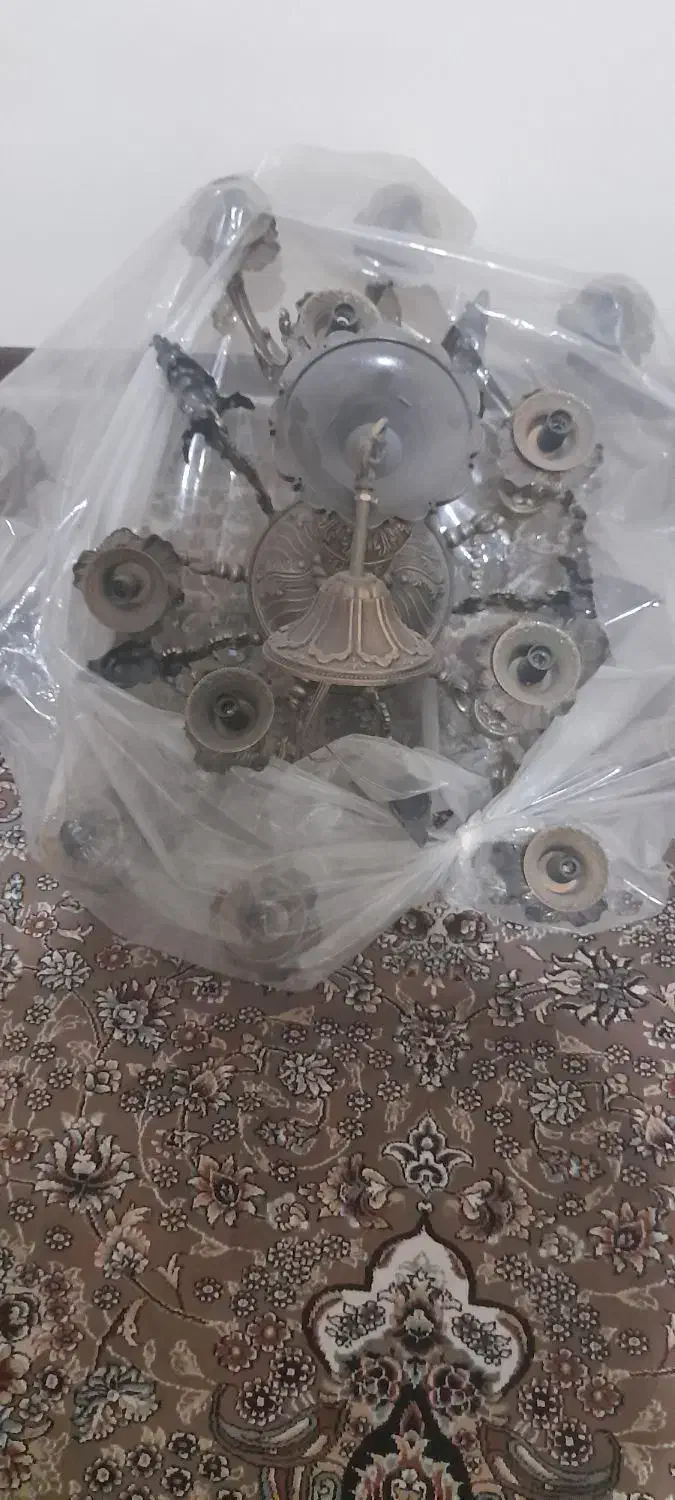 یک جفت لوستر|لوستر و چراغ آویز|اصفهان, باتون|دیوار