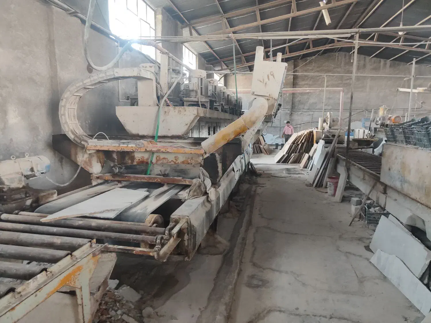 کارگر ساده جهت کار|استخدام صنعتی، فنی، مهندسی|تفت, |دیوار