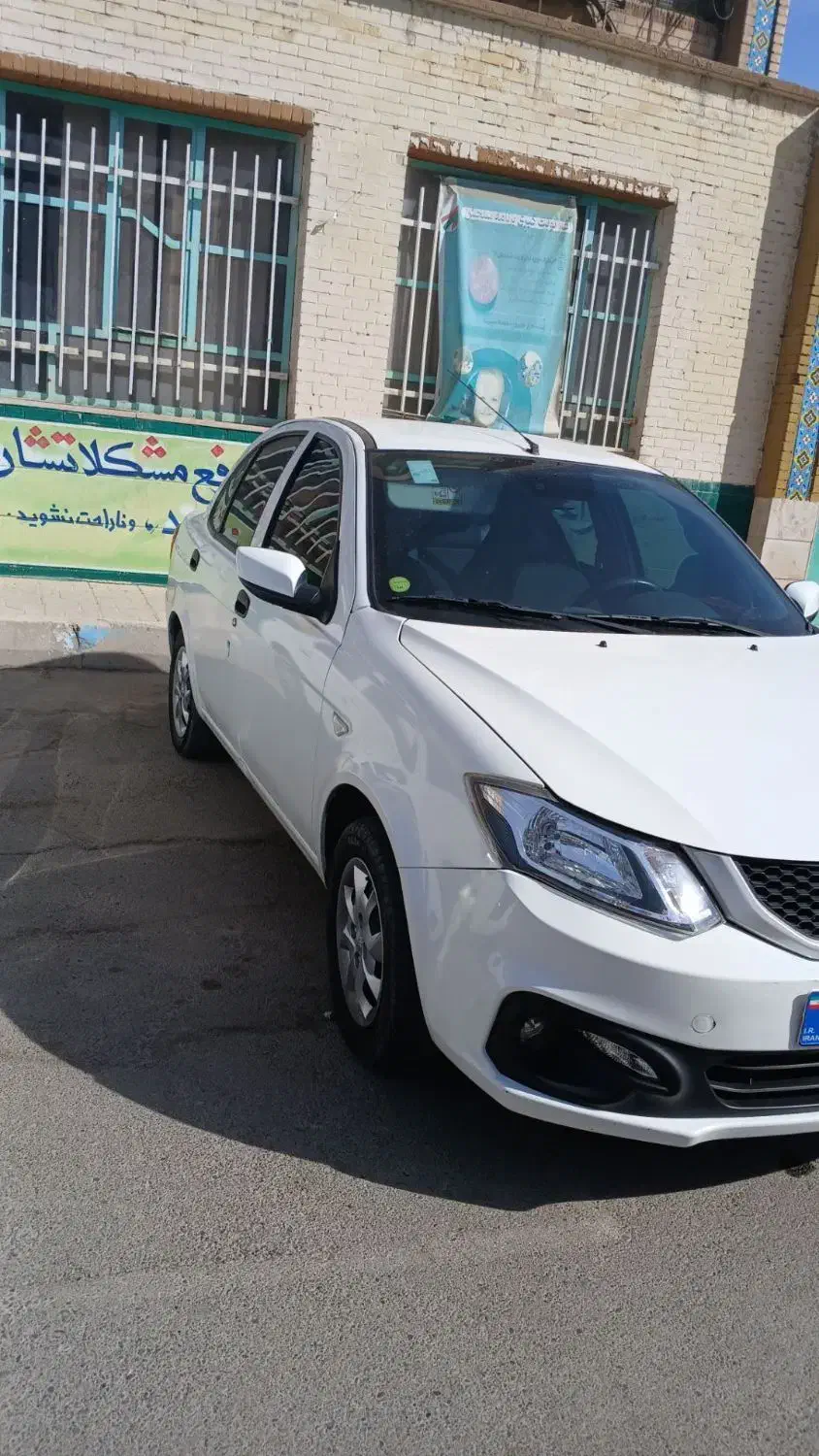 ساینا بی رنگ ۴۰۲ تمیز|خودرو سواری و وانت|دورود, |دیوار