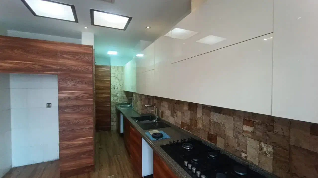 اجاره آپارتمان ۱۳۰ متری جردن شمالی