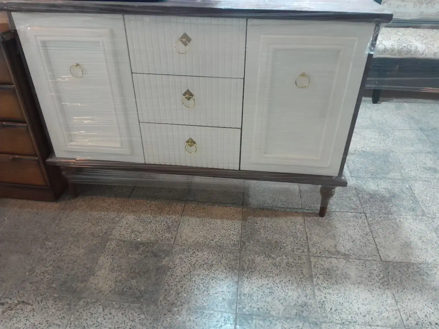 کنسول چوبی|بوفه، ویترین، کنسول|اراک, |دیوار