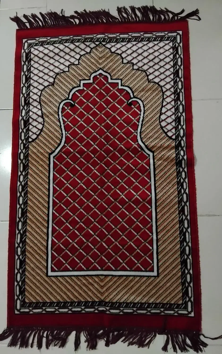 سجاده نماز باکیفیت  رنگبندی مطابق عکس|فرش|پرند, فاز ۶|دیوار