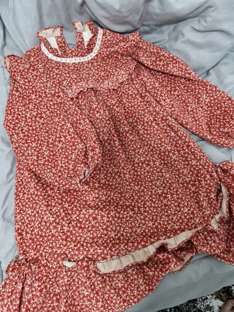 لباس مخمل خارجی داخل پشم و خاص|کفش و لباس بچه|پاکدشت, پاکدشت (مامازند)|دیوار