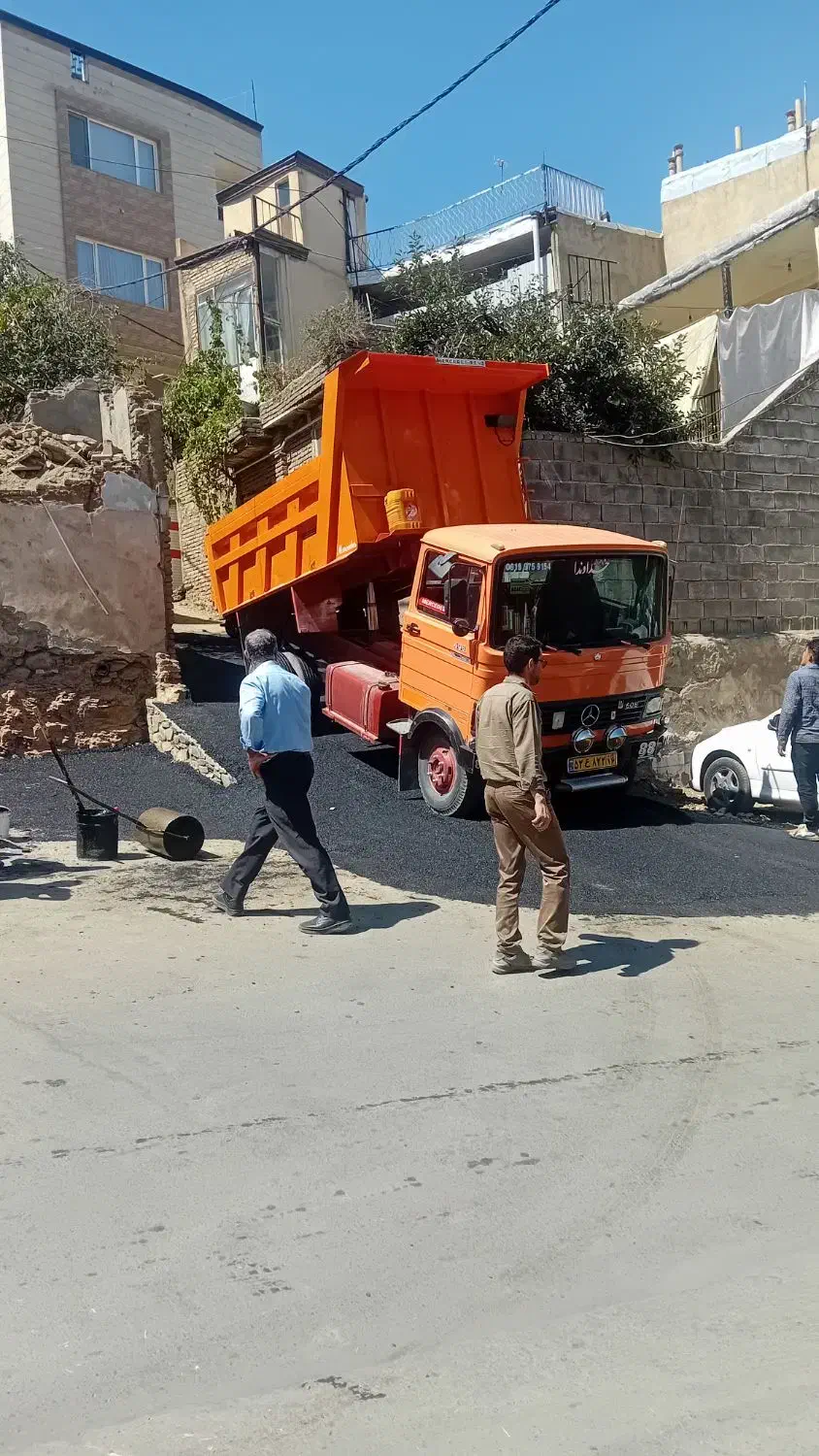 حمل نخاله  آسفالت ماسه آجر سیمان پوکه  با خاور|خدمات حمل و نقل|همدان, |دیوار