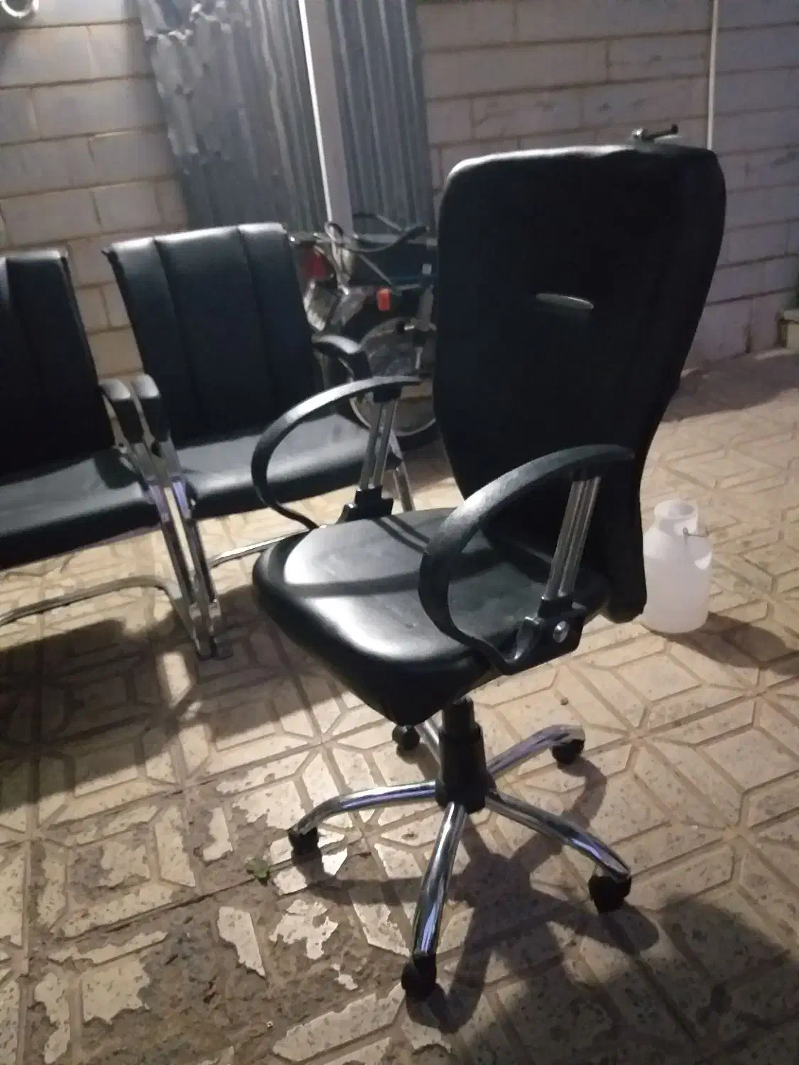 صندلی کنفرانسی ثابت ۶عدد|مبلمان اداری|قزوین, |دیوار