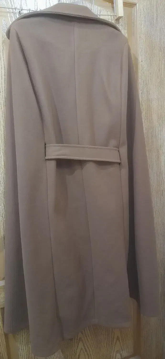 پالتو فوتر بلند مدل بسیار زیبا|لباس|سیرجان, |دیوار