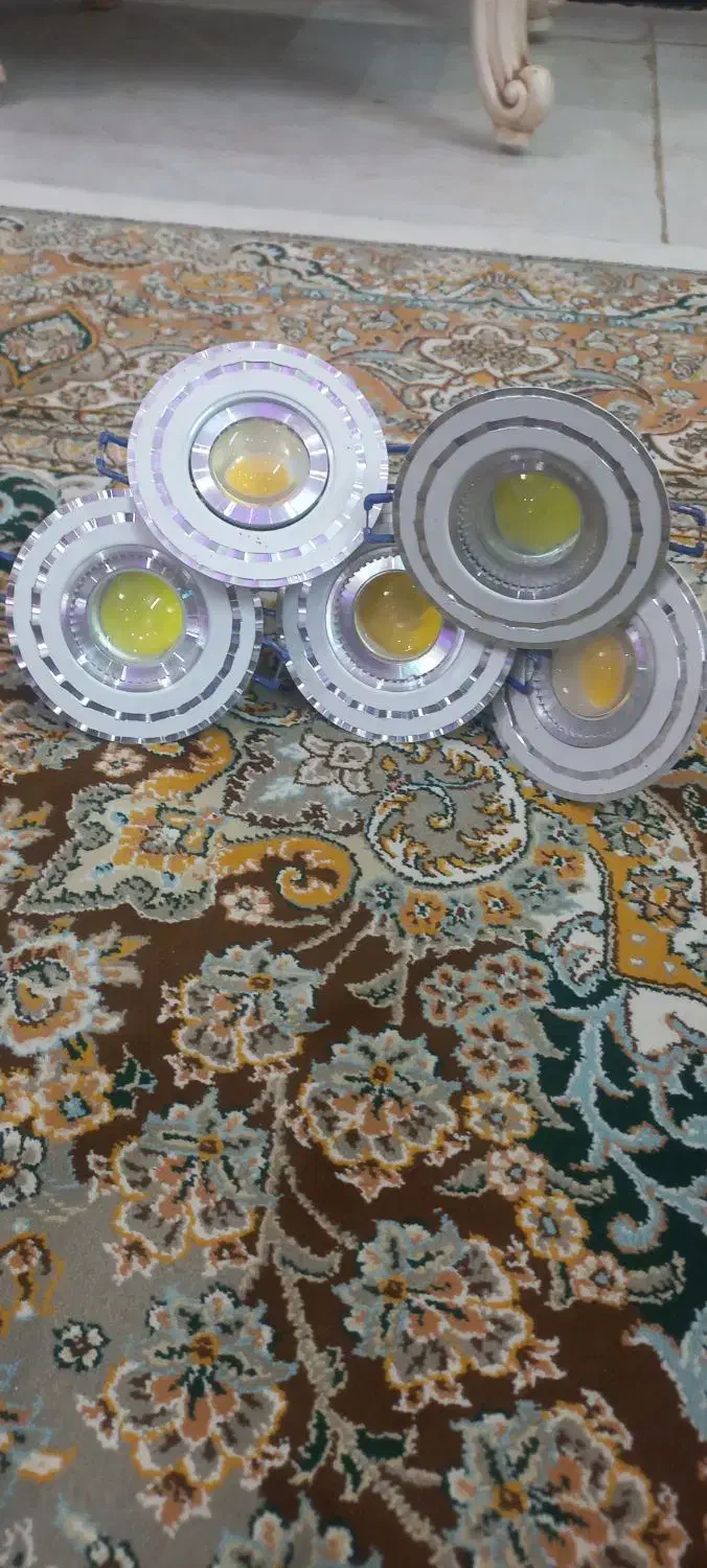 هالوژن سقفی با کیفیت|لامپ و چراغ|نورآباد, |دیوار