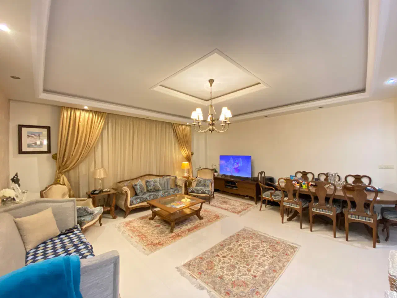 ۱۰۰ متر ۲ خواب روبه نور ۱۱ ساله|فروش آپارتمان|تهران, سعادتآباد|دیوار