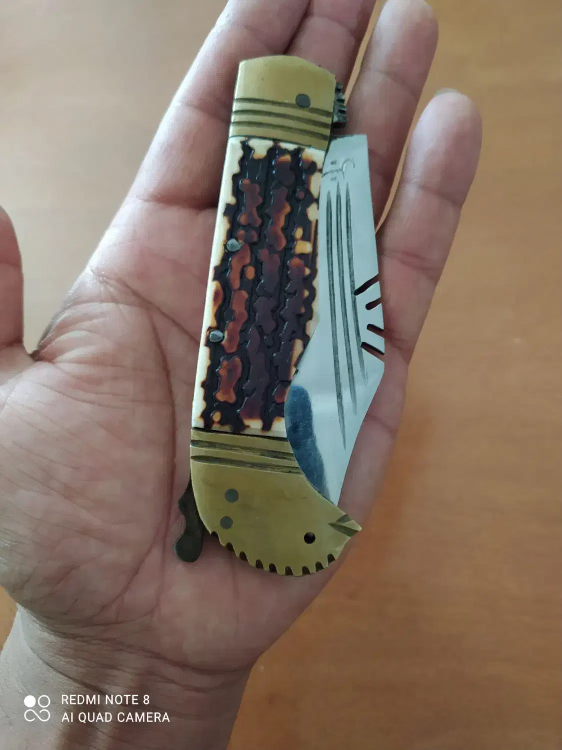 چاقو زنجان دنده ای|کلکسیون اشیاء عتیقه|آزادشهر, |دیوار