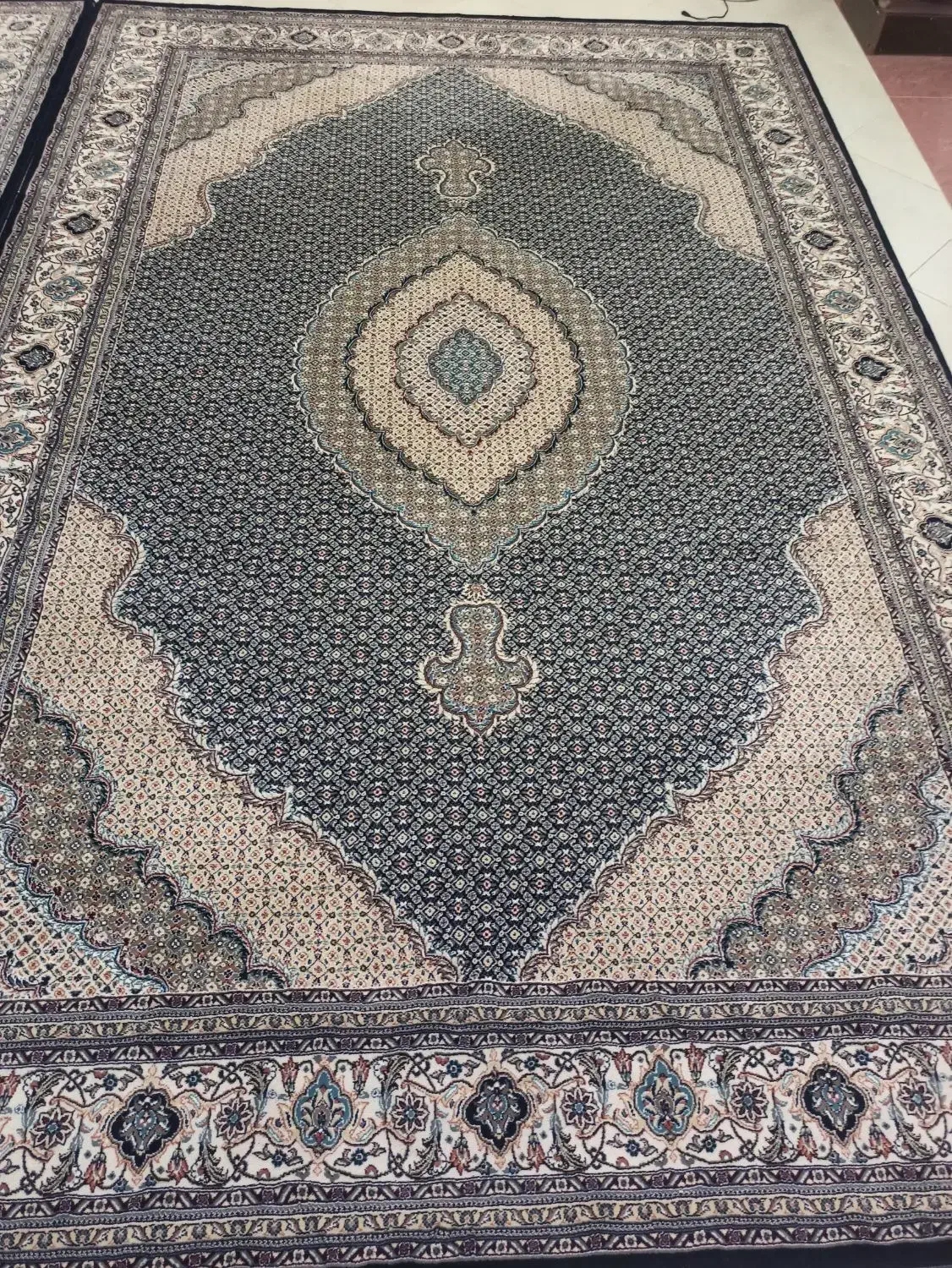 ۴ تخته فرش مشهد|فرش|مهاجران, |دیوار