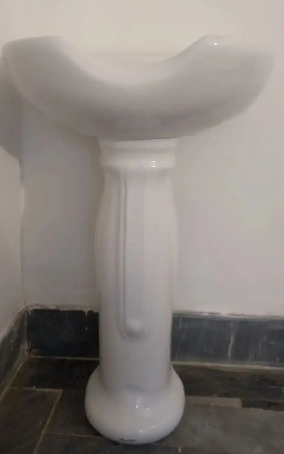 سرشویی باپایه|لوازم سرویس بهداشتی|مراغه, |دیوار