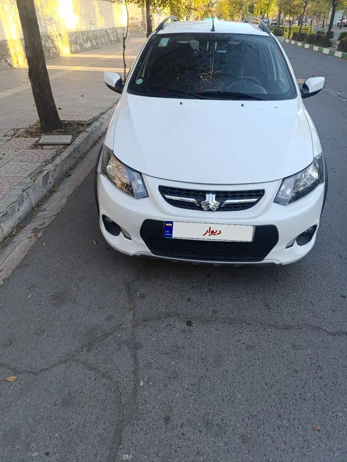 کوییک ساده ۱۴۰۱|خودرو سواری و وانت|بروجرد, |دیوار