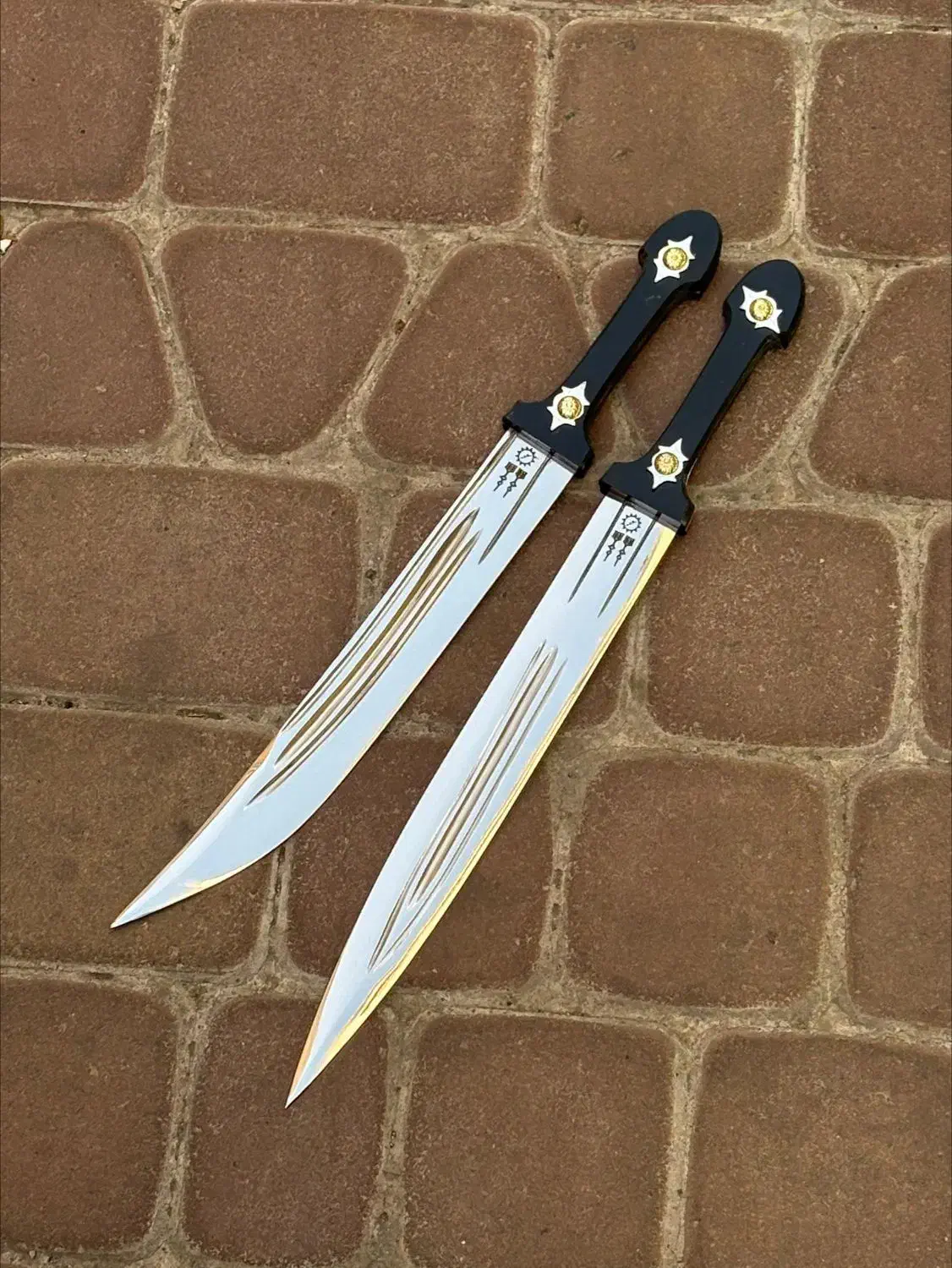 انواع چاقو ۶۰ ۷۰ و ۴۰ سانتی عمده|کوهنوردی و کمپینگ|اسلامشهر, شهرک قائمیه|دیوار