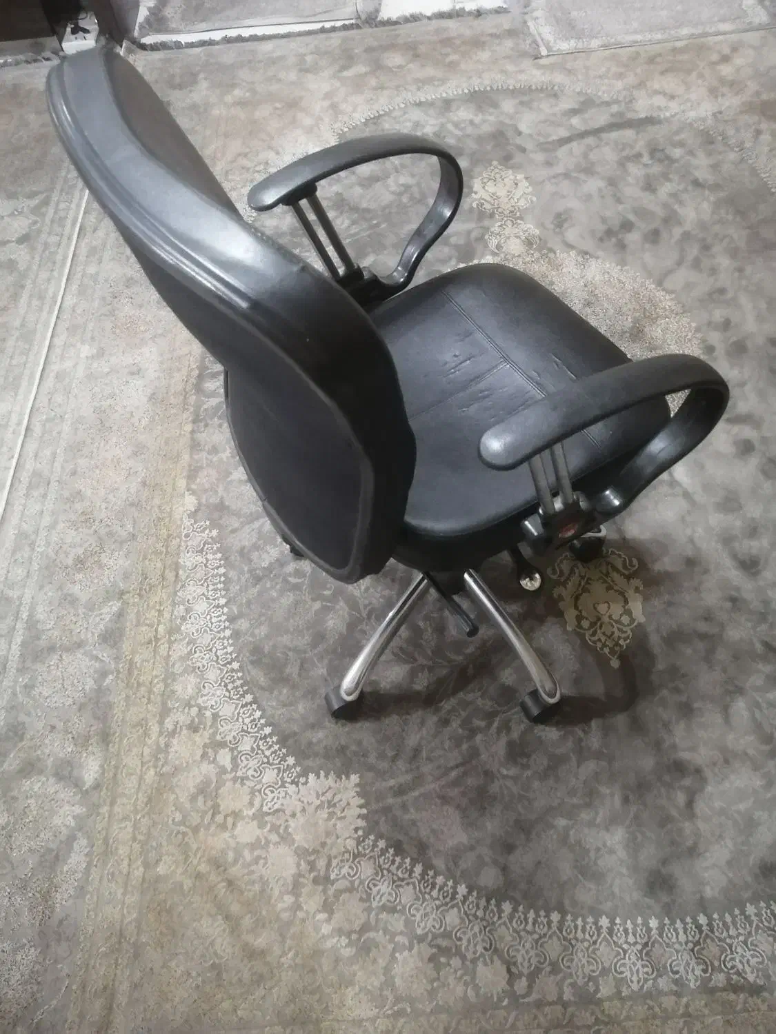 صندلی چرخ دار|صندلی و نیمکت|تهران, شهرک دریا|دیوار