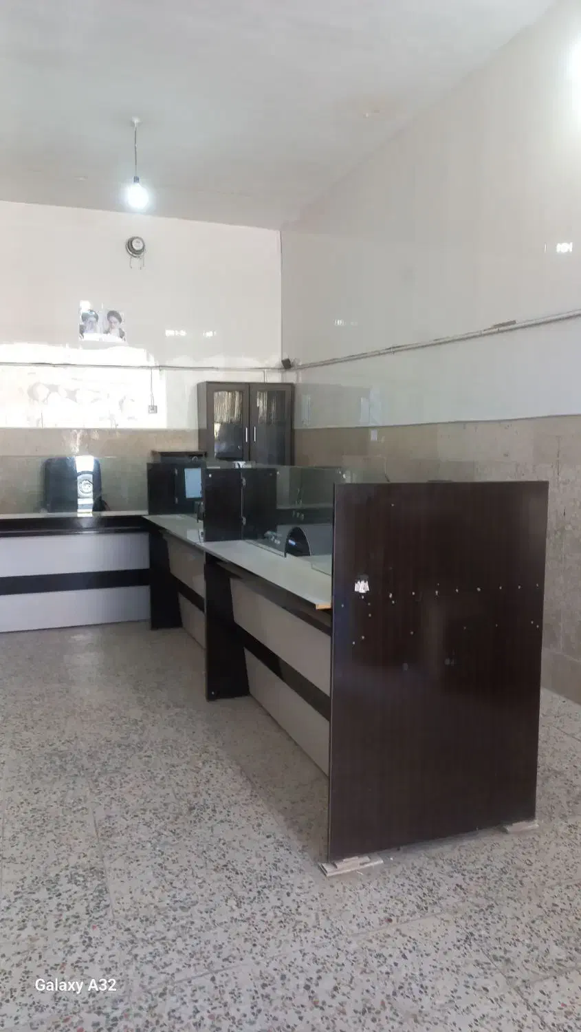 میز پیشخوان|دفتر کار|فارسان, |دیوار