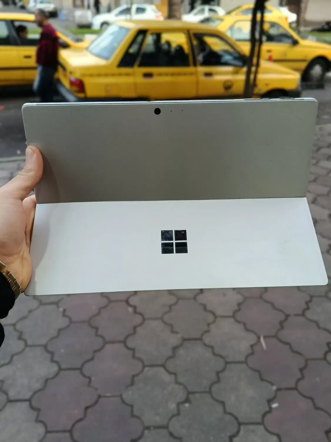 فروش انواع سرفیس با قیمت فوق‌العاده|رایانه همراه|رشت, معلم|دیوار