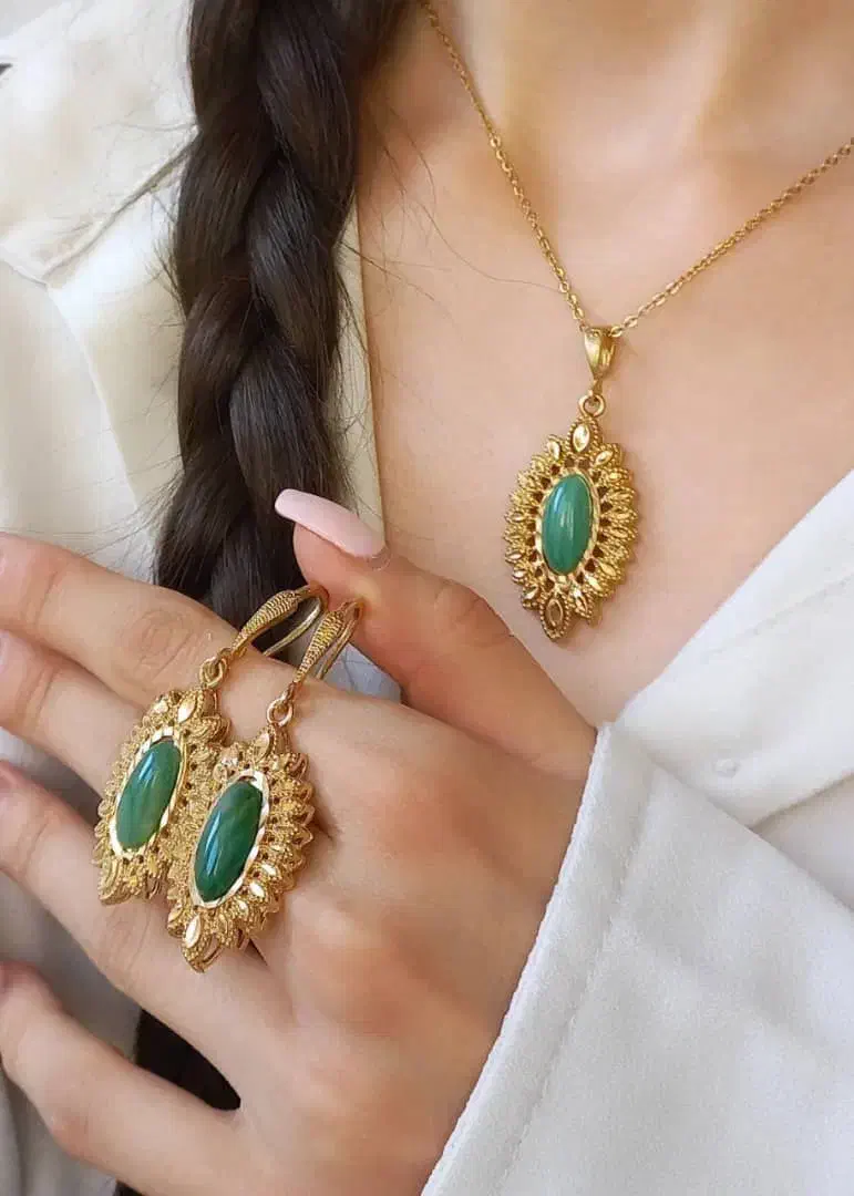 گوشواره ۳۹ تومن رنگ ثابت ضمانت|بدلیجات|اصفهان, شاهزید|دیوار