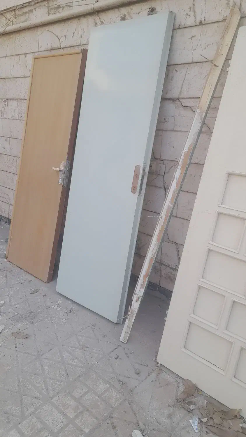 درب چوبی قدیمی|مصالح و تجهیزات ساختمان|مشهد, کوه سنگی|دیوار