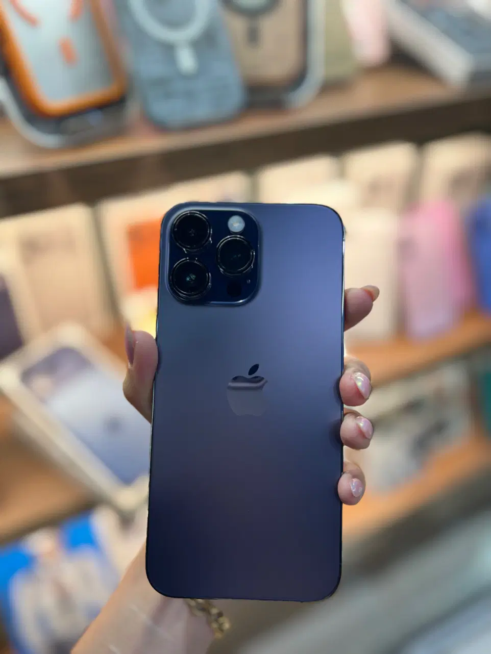 اپل ۱۴ پرومکس iphone )چکی با ضمانت طلا|موبایل|مشهد, بهشت|دیوار