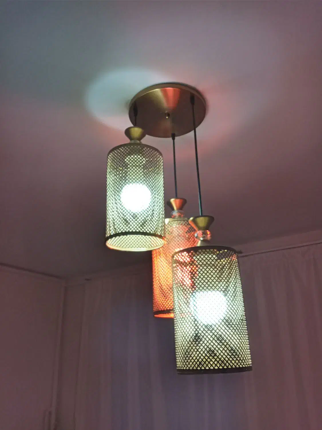 ۲عدد لوستر|لوستر و چراغ آویز|فردیس, سرحدی|دیوار