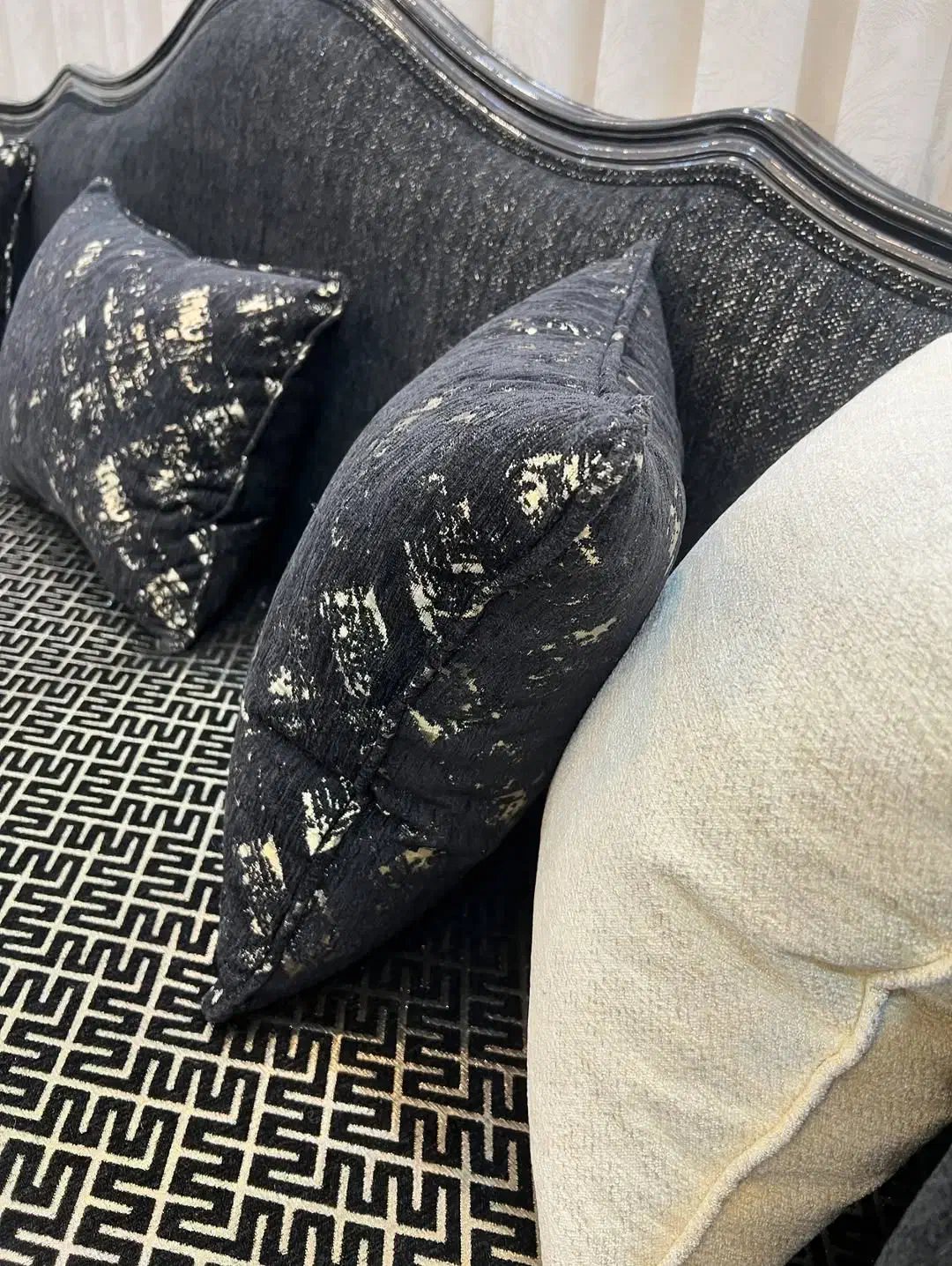 مدل کینگ انواع سفارشات مبلمان را به ما بسپاریدمبل|مبلمان خانگی و میز عسلی|مرند, |دیوار