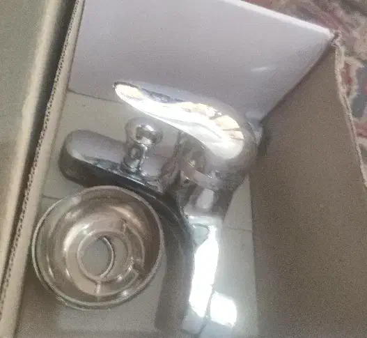 شیر آب نو دستشویی|لوازم نظافت|مشهد, کوشش|دیوار