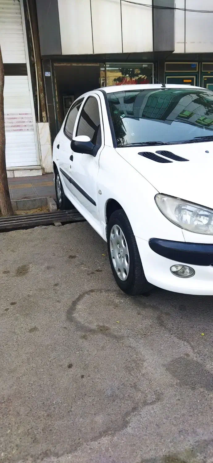 پژو 206 تیپ ۵ مدل ۹۶ معاوضه هم دارم|خودرو سواری و وانت|قم, باغ شریفی|دیوار