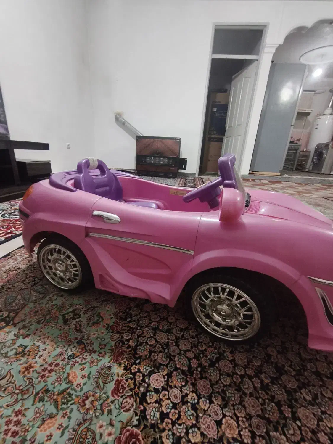 ماشین شارژی|اسباببازی بچه|نهاوند, |دیوار