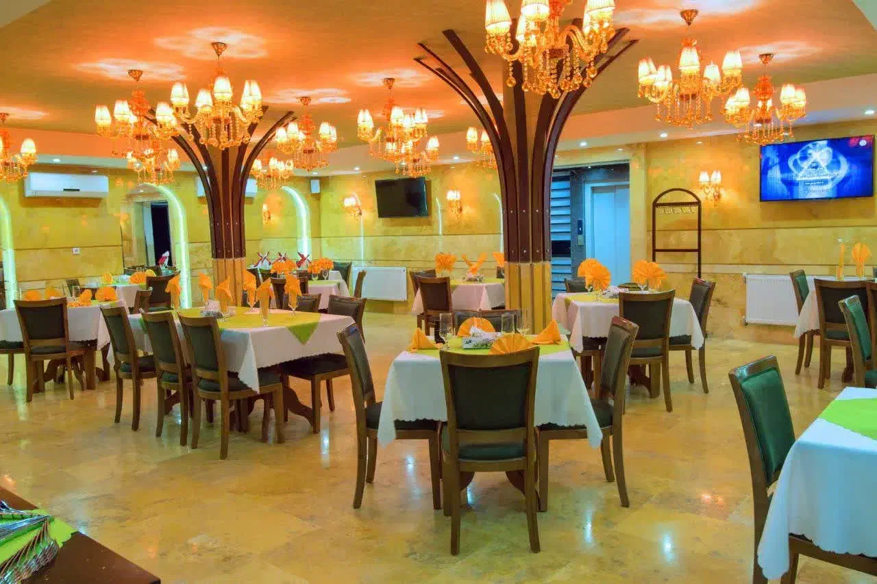 رزرو هتل های مشهدبا اقساط پنج ماه|تور و چارتر|کاشان, مفتح|دیوار