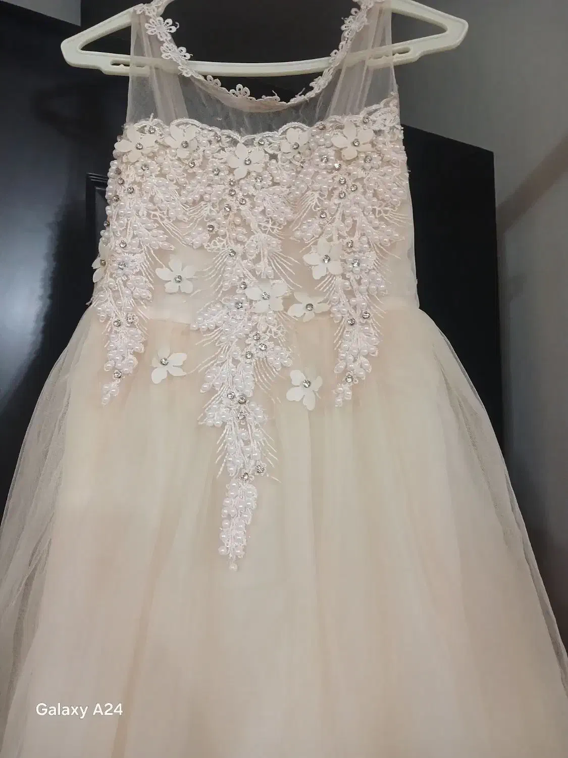 لباس عروس بچگونه فروش فوری|لباس|نظرآباد, نظرآباد|دیوار