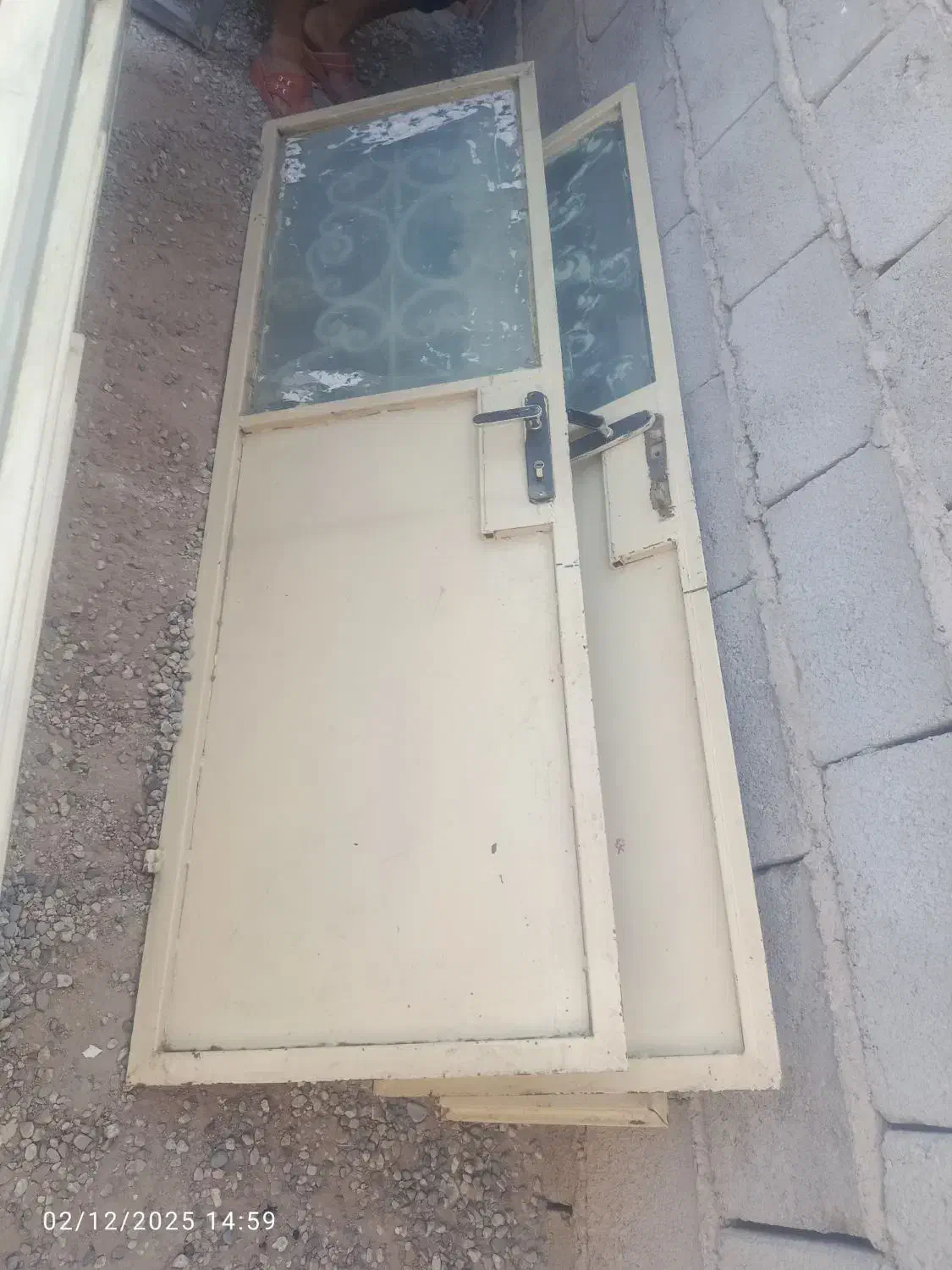 تعدادی درب در حد نو به فروش میرسد به قیمت مناسب|مصالح و تجهیزات ساختمان|ریگان, |دیوار