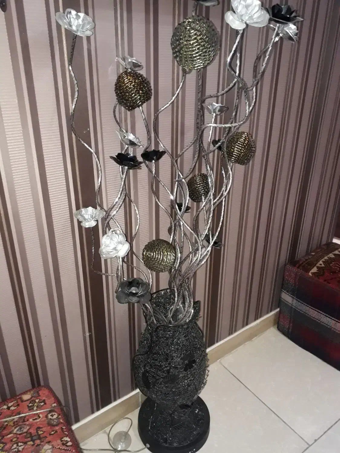 گلدان لوکس|گل مصنوعی|کرج, شهرک بنفشه|دیوار