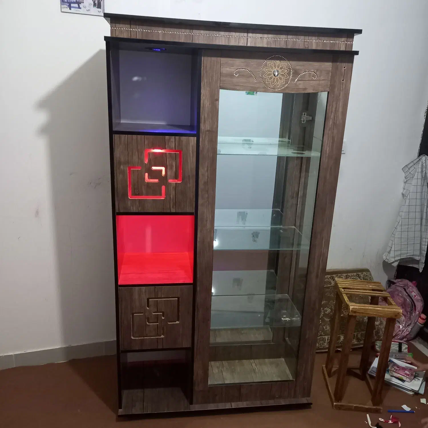 بوفه سالم|بوفه، ویترین، کنسول|بیرجند, |دیوار