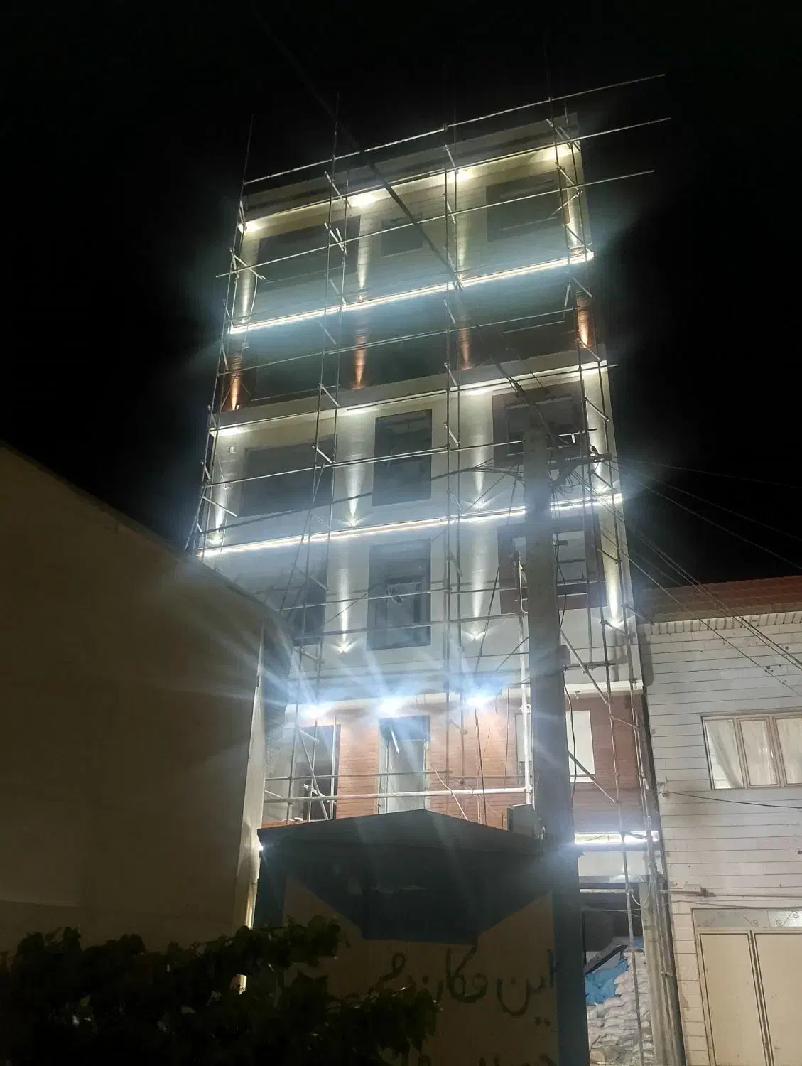 واحد ۷۳ متری نوساز سیداحمد پشت باشگاه کارگران|فروش آپارتمان|اسدآباد, |دیوار